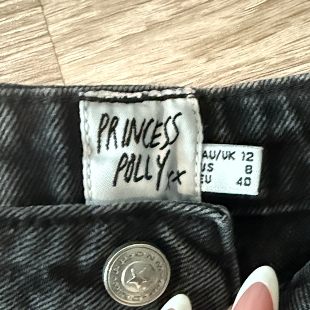 Princess Polly Black Ankle Jeans - Picture 2 of 3
